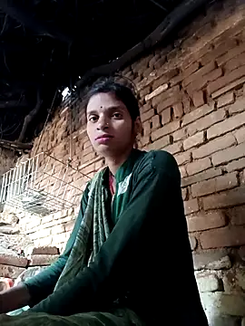 Punam jindal online show from November 6, 2025, 4:27 am