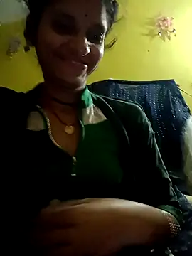 Snapshot of Punam_jindal chatting on February 12, 2026, 1:05 am Punam jindal online show from February 12, 2026, 1:05 am