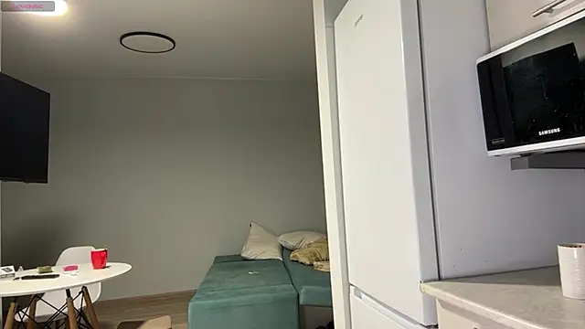 Denni Spilber online show from March 23, 2026, 5:13 pm