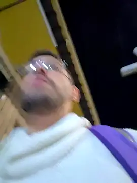 Snapshot of DanteWinter chatting on October 24, 2025, 2:10 am DanteWinter online show from October 24, 2025, 2:10 am