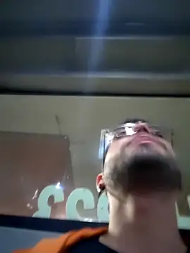 Snapshot of DanteWinter chatting on November 14, 2025, 2:15 am DanteWinter online show from November 14, 2025, 2:15 am