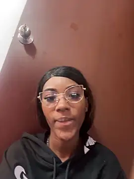 MarianRosse online show from December 20, 2025, 8:12 pm