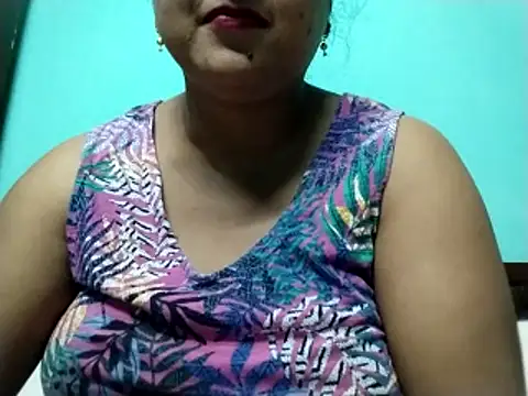 Snapshot of your-shapna chatting on May 28, 2026, 6:25 pm your-shapna online show from May 28, 2026, 6:25 pm