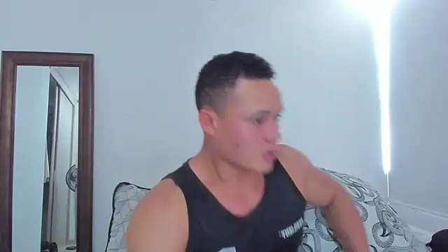 KingLevi01 online show from June 15, 2026, 7:13 pm