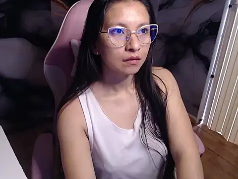mia wetts online show from September 8, 2025, 7:24 pm