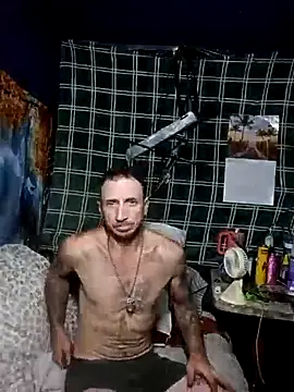 Mrluckstick online show from April 30, 2026, 8:21 am