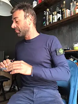 MatteoDom85 online show from September 30, 2025, 7:58 am