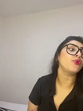 Sweet and Rous0 online show from December 22, 2025, 2:28 pm