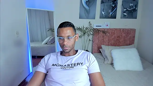 KingEdward  online show from November 21, 2025, 2:10 am