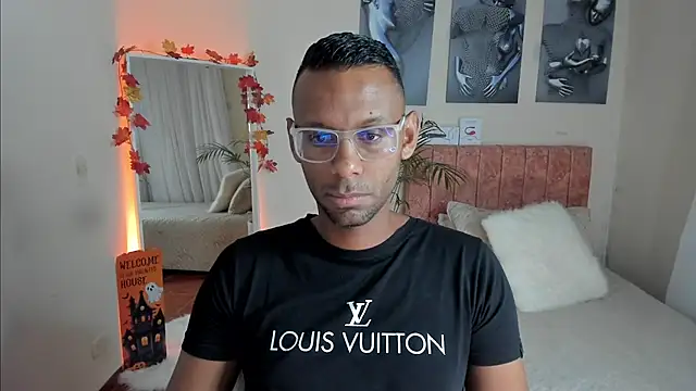 KingEdward  online show from October 25, 2025, 10:14 am