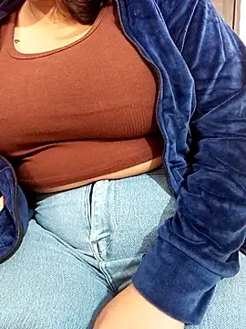 Snapshot of Sexiest_Nataliya chatting on November 17, 2025, 5:33 am Sexiest Nataliya online show from November 17, 2025, 5:33 am