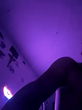 Snapshot of Ferxxxo1503 chatting on March 5, 2026, 5:26 am Ferxxxo1503 online show from March 5, 2026, 5:26 am