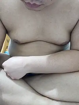 Snapshot of _KaiXin_ chatting on December 3, 2025, 12:15 pm KaiXin online show from December 3, 2025, 12:15 pm