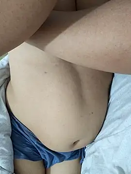 Snapshot of _KaiXin_ chatting on December 4, 2025, 7:24 pm KaiXin online show from December 4, 2025, 7:24 pm