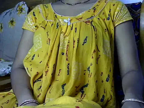 dreamgirl20262 online show from October 22, 2025, 4:56 am