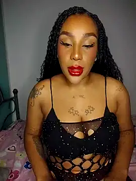 Queen Amara online show from April 25, 2026, 4:37 am