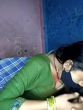 Komal-Rajput online show from January 5, 2026, 5:27 pm