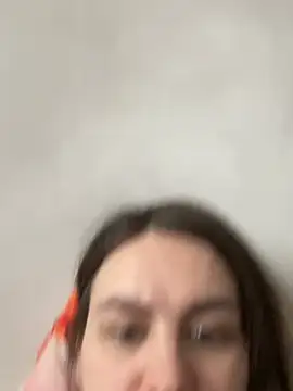 Risky-Flower online show from February 9, 2026, 9:40 am