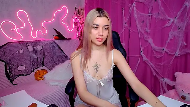 Snapshot of MaryamXSX chatting on October 26, 2025, 12:55 am MaryamXSX online show from October 26, 2025, 12:55 am