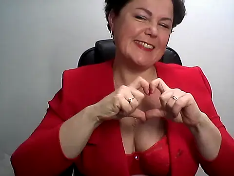 Snapshot of EllaLove2277 chatting on November 4, 2025, 1:59 pm EllaLove2277 online show from November 4, 2025, 1:59 pm