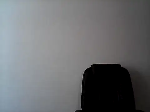 Snapshot of EllaLove2277 chatting on November 1, 2025, 9:03 am EllaLove2277 online show from November 1, 2025, 9:03 am