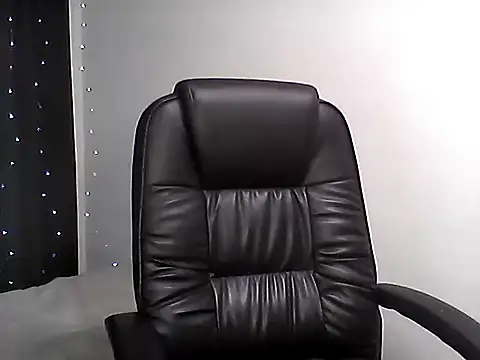 EllaLove2277 online show from December 22, 2025, 6:35 am