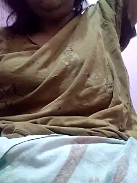 Snapshot of bitch-horny chatting on November 28, 2025, 11:16 pm bitch-horny online show from November 28, 2025, 11:16 pm