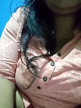 Snapshot of bitch-horny chatting on November 7, 2025, 2:54 pm bitch-horny online show from November 7, 2025, 2:54 pm