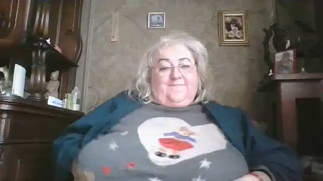 Snapshot of Lala-Love56 chatting on November 5, 2025, 11:13 am Lala-Love56 online show from November 5, 2025, 11:13 am