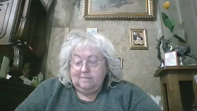 Snapshot of Lala-Love56 chatting on November 14, 2025, 9:40 pm Lala-Love56 online show from November 14, 2025, 9:40 pm