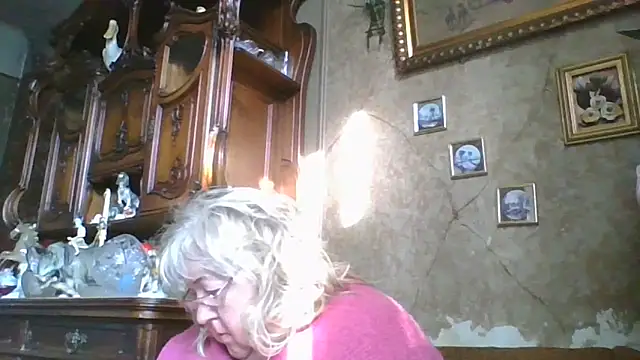 Snapshot of Lala-Love56 chatting on April 28, 2026, 5:12 am Lala-Love56 online show from April 28, 2026, 5:12 am