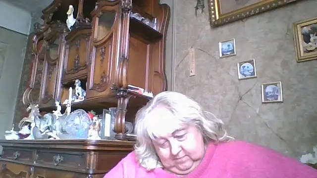 Snapshot of Lala-Love56 chatting on April 16, 2026, 8:48 am Lala-Love56 online show from April 16, 2026, 8:48 am