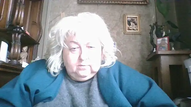 Snapshot of Lala-Love56 chatting on November 15, 2025, 9:57 am Lala-Love56 online show from November 15, 2025, 9:57 am