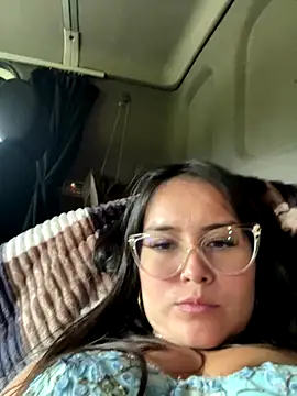 Snapshot of amberbakee chatting on November 5, 2025, 3:04 pm amberbakee online show from November 5, 2025, 3:04 pm