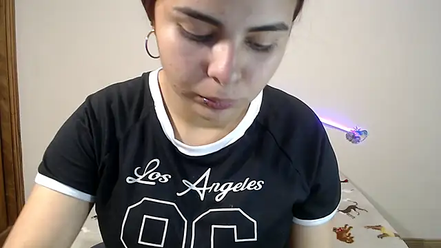 Snapshot of Valeryxs chatting on October 29, 2025, 10:31 pm Valeryxs online show from October 29, 2025, 10:31 pm