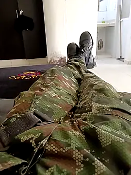 Snapshot of alejos81 chatting on October 30, 2025, 4:48 pm alejos81 online show from October 30, 2025, 4:48 pm