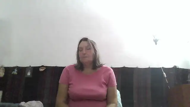 Snapshot of AnnaLive570 chatting on July 22, 2026, 3:03 pm AnnaLive570 online show from July 22, 2026, 3:03 pm