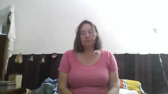 Snapshot of AnnaLive570 chatting on June 4, 2026, 3:44 am AnnaLive570 online show from June 4, 2026, 3:44 am
