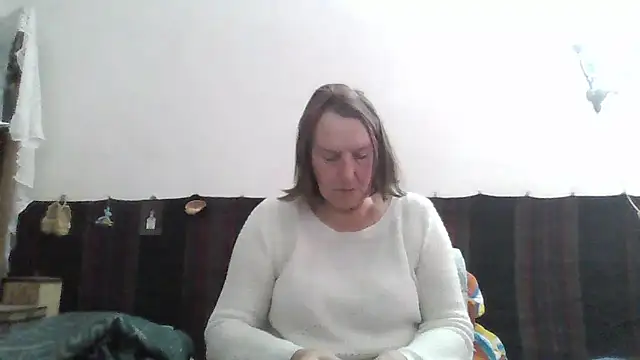 AnnaLive570 online show from April 26, 2026, 5:38 am