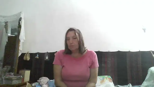 Snapshot of AnnaLive570 chatting on June 24, 2026, 3:32 pm AnnaLive570 online show from June 24, 2026, 3:32 pm