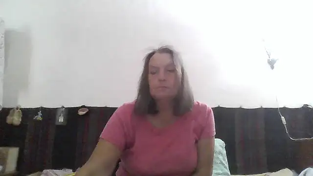 Snapshot of AnnaLive570 chatting on July 28, 2026, 1:32 pm AnnaLive570 online show from July 28, 2026, 1:32 pm