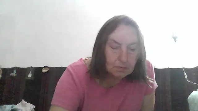 Snapshot of AnnaLive570 chatting on June 17, 2026, 3:39 am AnnaLive570 online show from June 17, 2026, 3:39 am