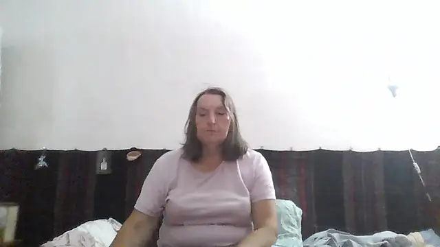 Snapshot of AnnaLive570 chatting on August 2, 2026, 3:31 pm AnnaLive570 online show from August 2, 2026, 3:31 pm