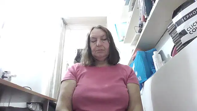 AnnaLive570 online show from December 18, 2025, 5:23 am