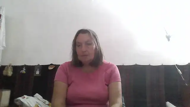 Snapshot of AnnaLive570 chatting on July 7, 2026, 3:15 pm AnnaLive570 online show from July 7, 2026, 3:15 pm