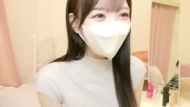 Snapshot of roachan_ chatting on February 19, 2026, 12:13 pm roachan online show from February 19, 2026, 12:13 pm