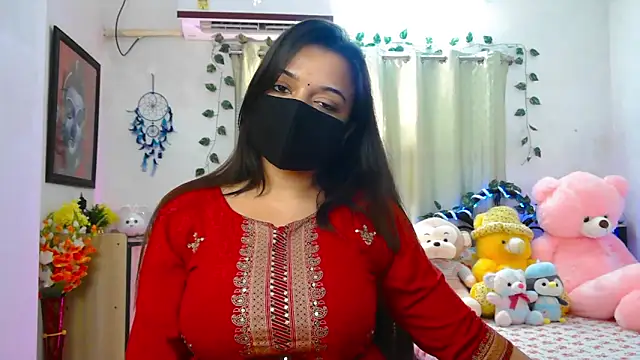 Snapshot of WildDimpi_0 chatting on May 7, 2026, 6:11 pm WildDimpi 0 online show from May 7, 2026, 6:11 pm