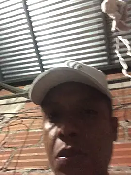 elpeluchenegroxxx3 online show from March 4, 2026, 2:52 am