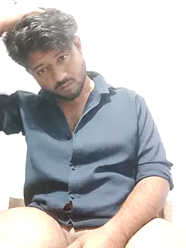 urhotboymeet online show from November 17, 2025, 7:51 pm