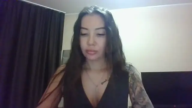 Snapshot of Vashniya chatting on November 8, 2025, 5:38 pm Vashniya online show from November 8, 2025, 5:38 pm